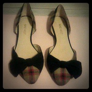 Nine West flats